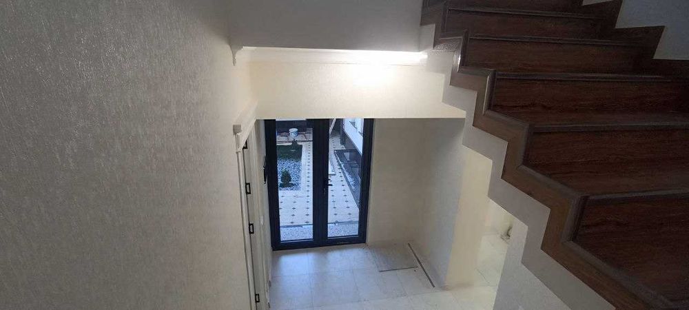 Янги уй, 2-этаж, 2-сотка, 5-хона+ кухня, подвал Хасанбойда