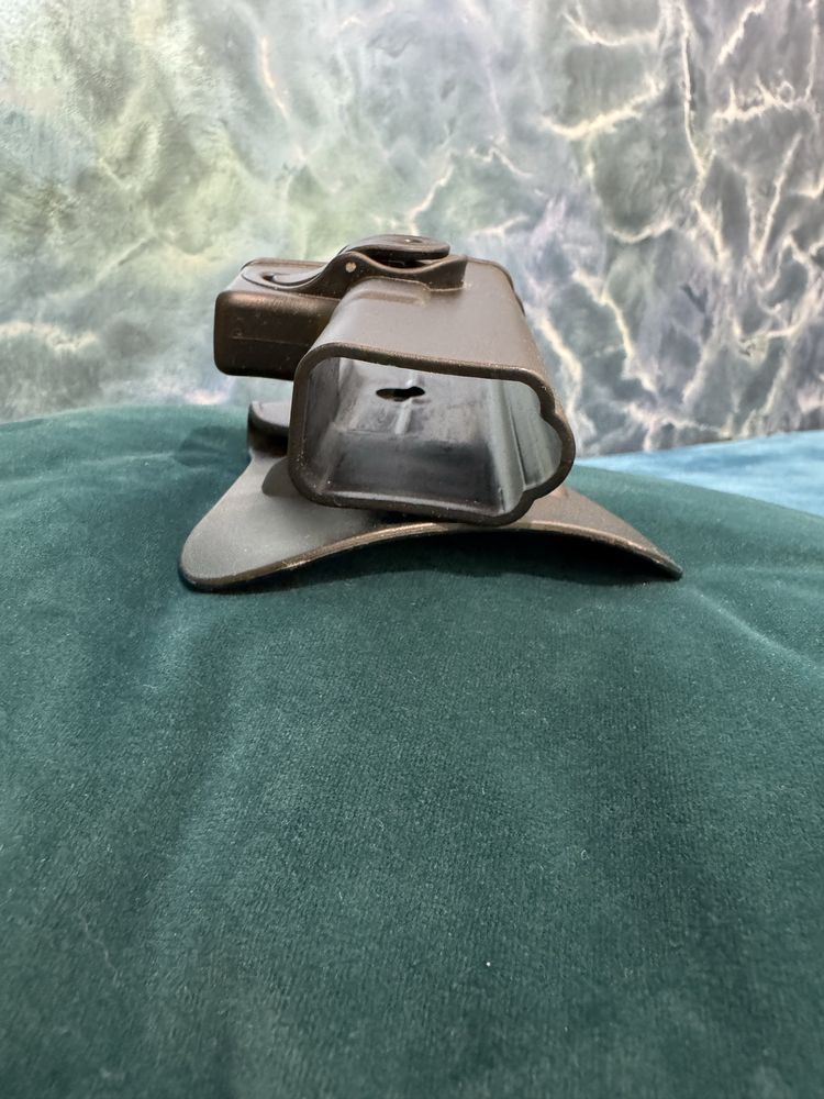 Quick Holster кобур за глок 17, 18 и 19 модели
