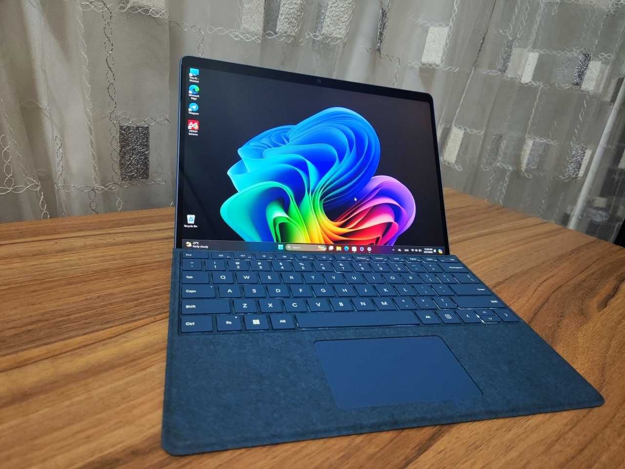 Microsoft Surface Pro 11