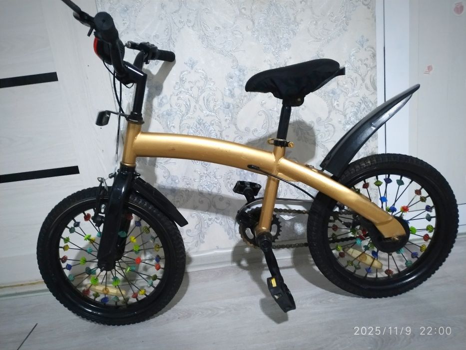 Bolalar 16 ® velosipedi sotiladi