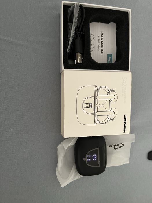 Нови Безжични слушалки