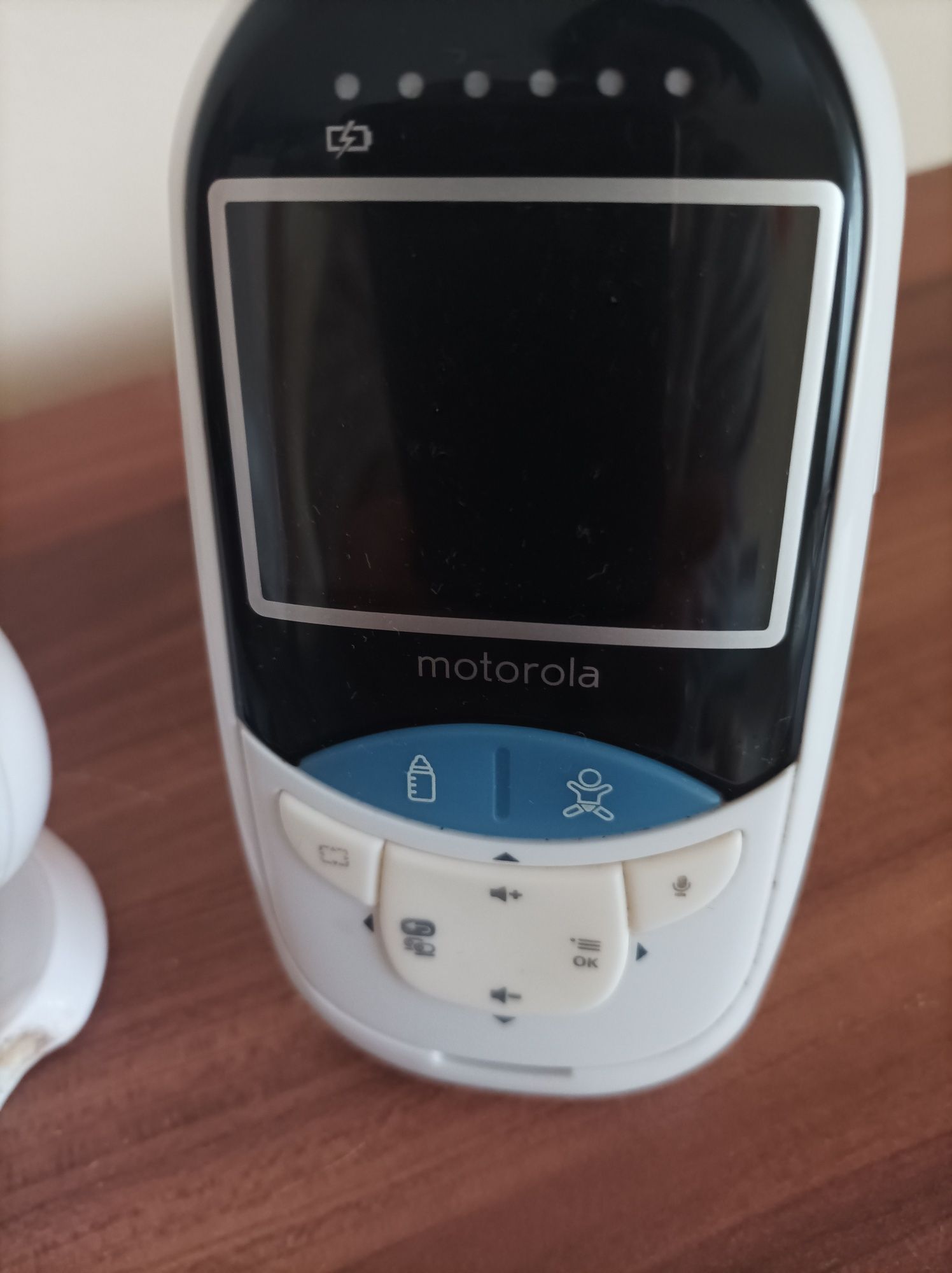 Бебефон Motorola MBP27T