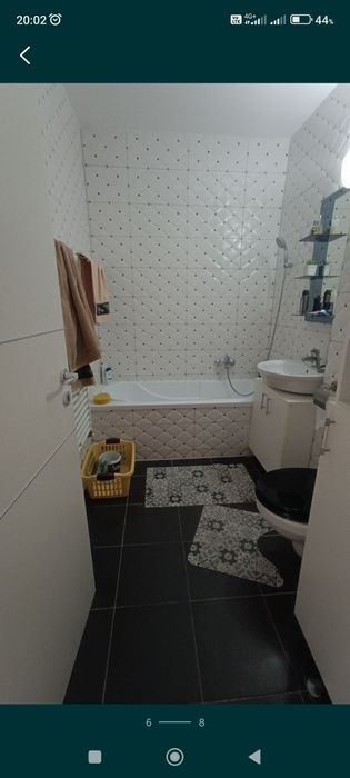 proprietar vand/inchiriez apartament 2 camere cu boxa avangarden 3