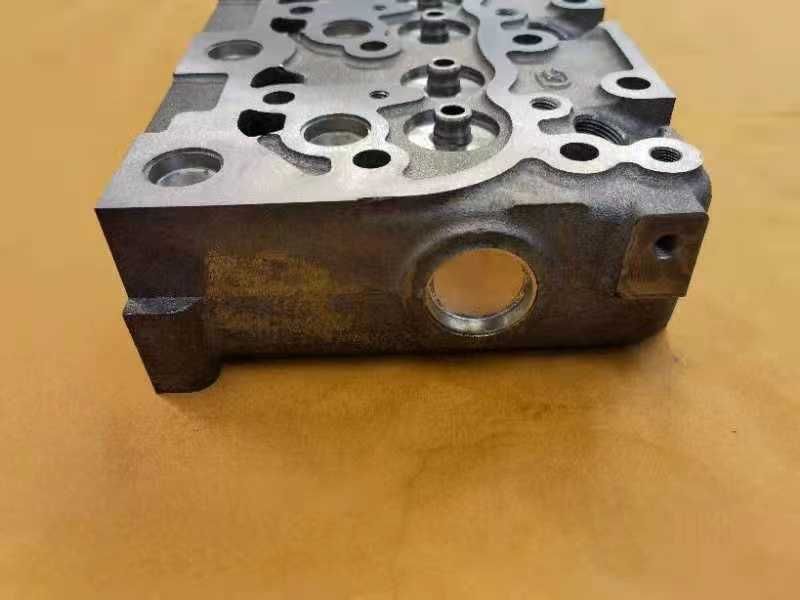 Chiulasa Kubota F2803 - Piese motor Kubota