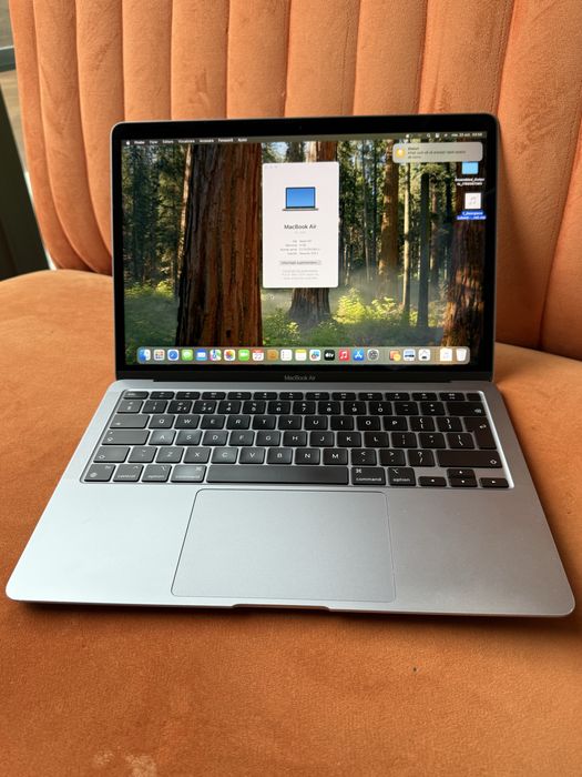 Mac book air M1 8GB ,13,3 inch,Sanatet baterie 82%