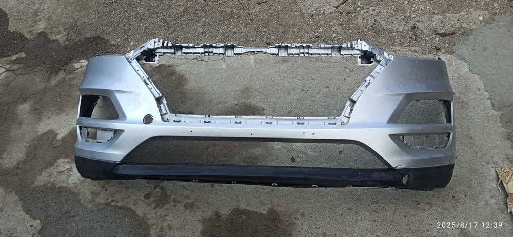 Бампер туксон                               .