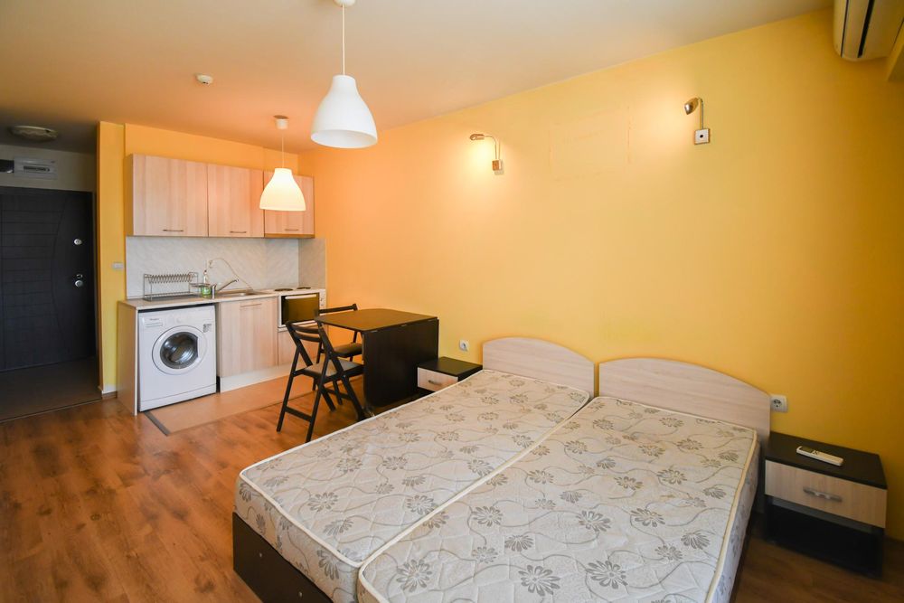 Дава се под наем Едностаен апартамент в София, Студентски град - 40 кв.м за 365 € - Снимка #1