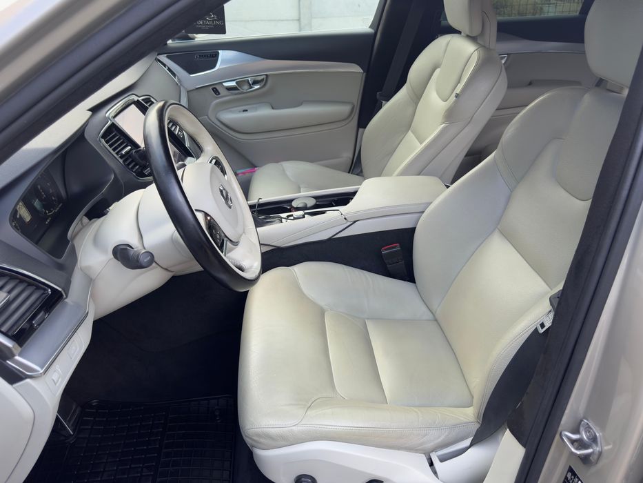 Volvo XC90 2017