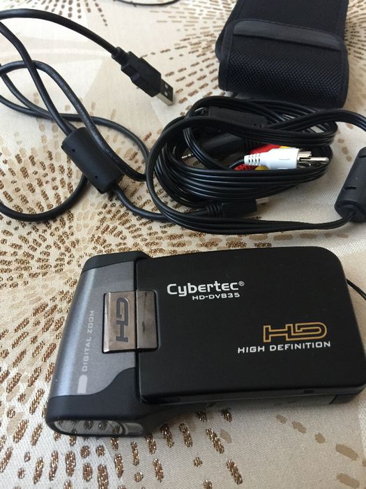 Видеокамера Cybertec HD-DV835