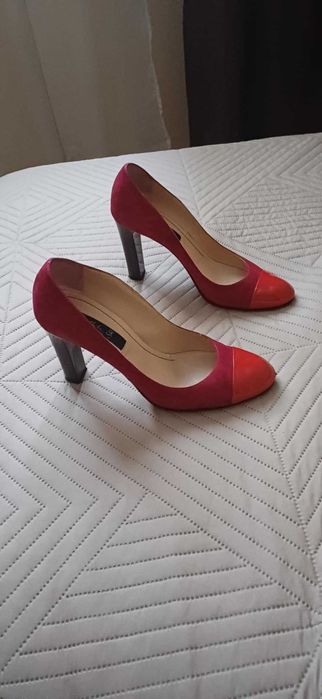 Червени обувки от естествен велур и кожа Christian Berg