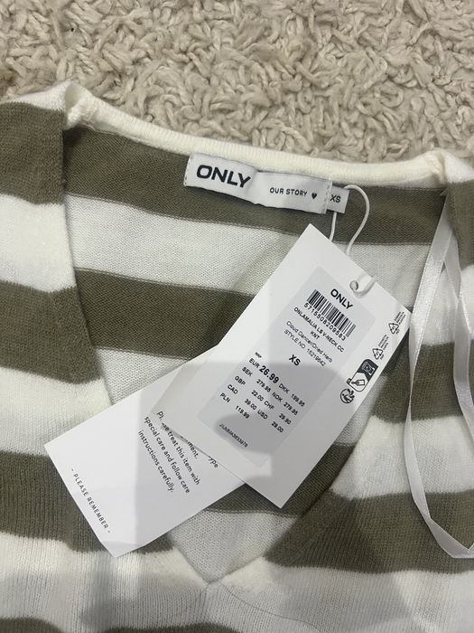 Pulover Only marimea xs oversize