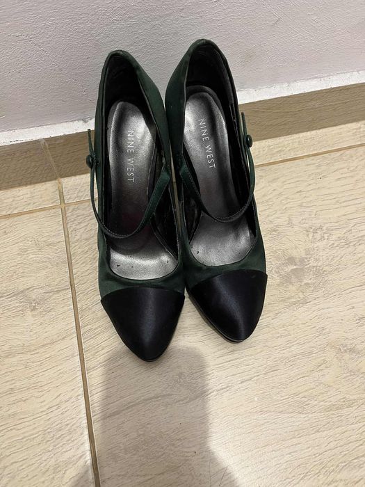 Обувки с висок ток Nine West, сатен