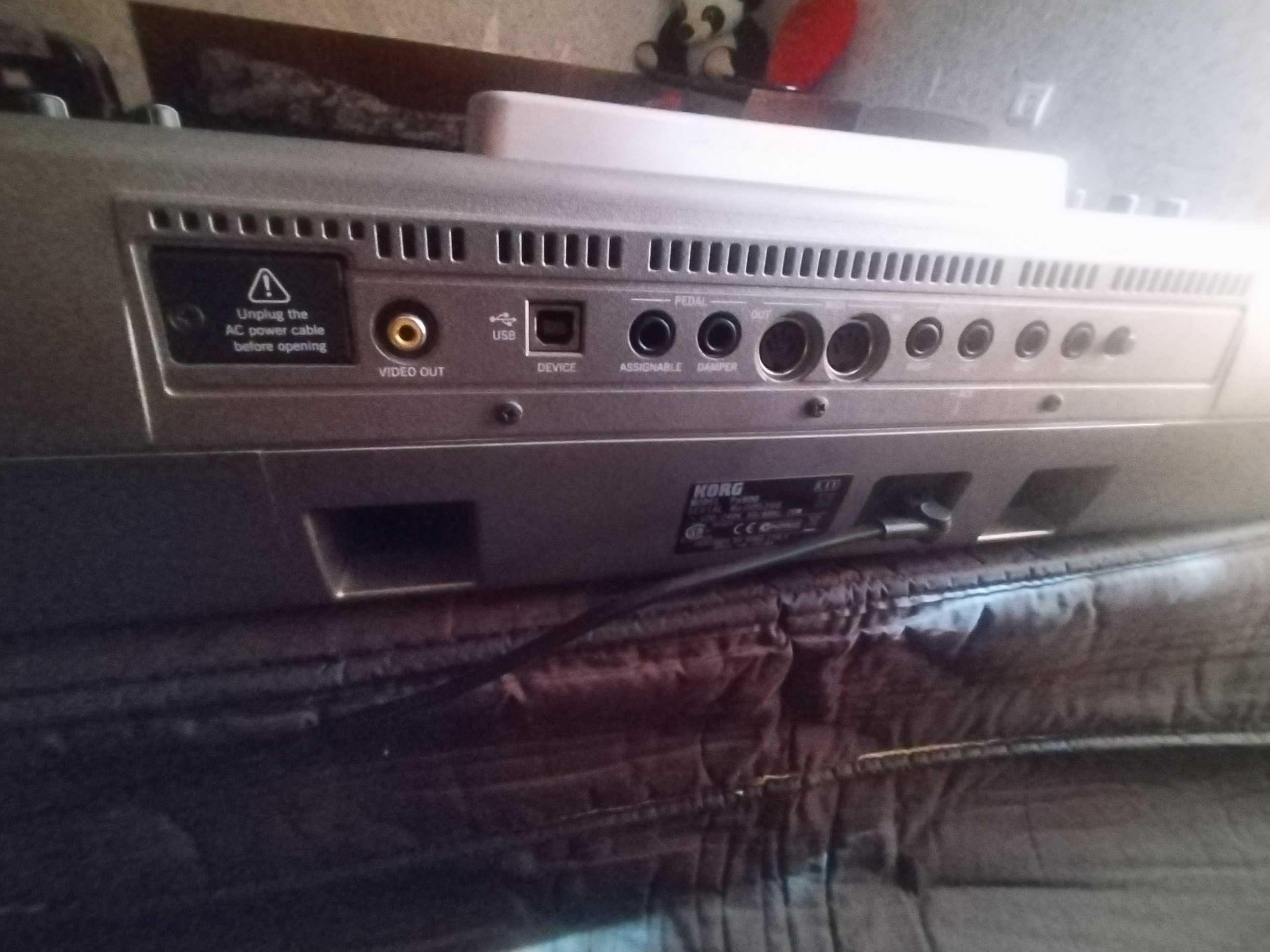 Продава Korg pa900