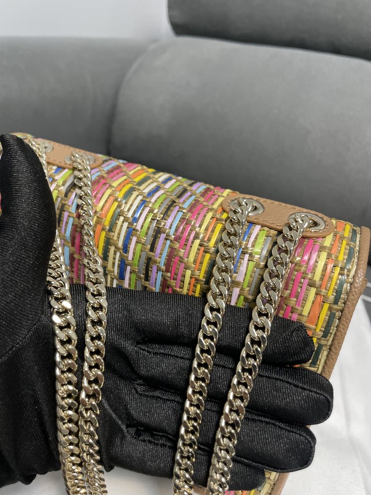 Furla Venere кафява чанта с пъстри детайли
