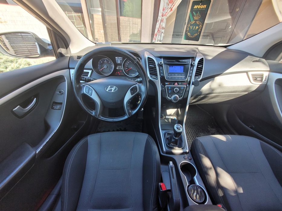 Hyundai i30. 16 CRDI