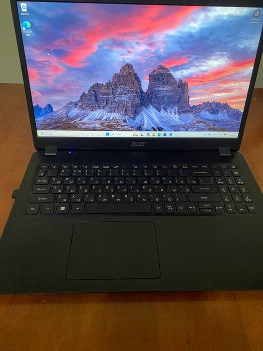 Acer Aspire 3  Офисный ноутбук