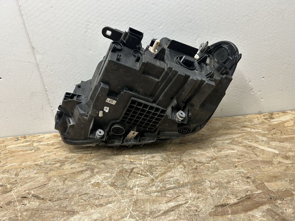 Bmw X1 F48 far faruri full led adaptiv 2015-2018