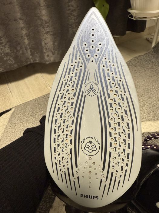 Philips Perfect Care Elite Silence