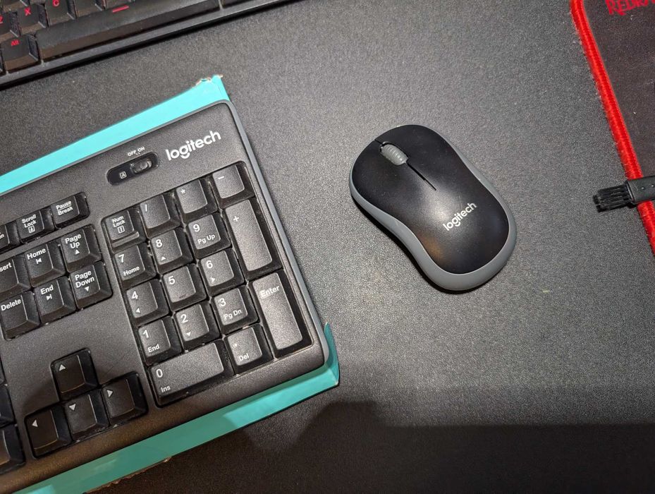Logitech Безжични мишка (m185) и клавиатура (k270)