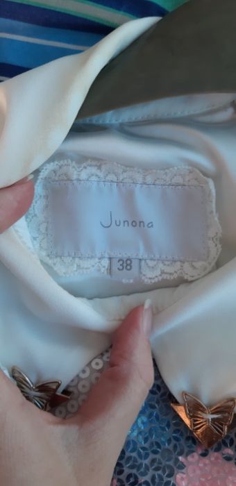 Рокля Junona в пайети