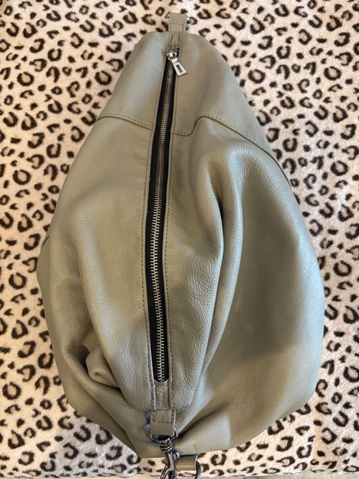 Rucsac musette gri fara nici un defect