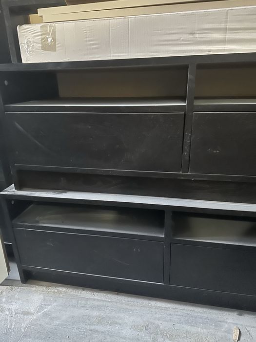 Шкаф за телевизор