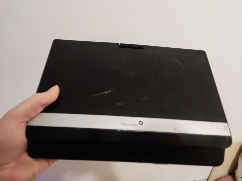 DvD player portabil pentru mașina (atenție la desriere)