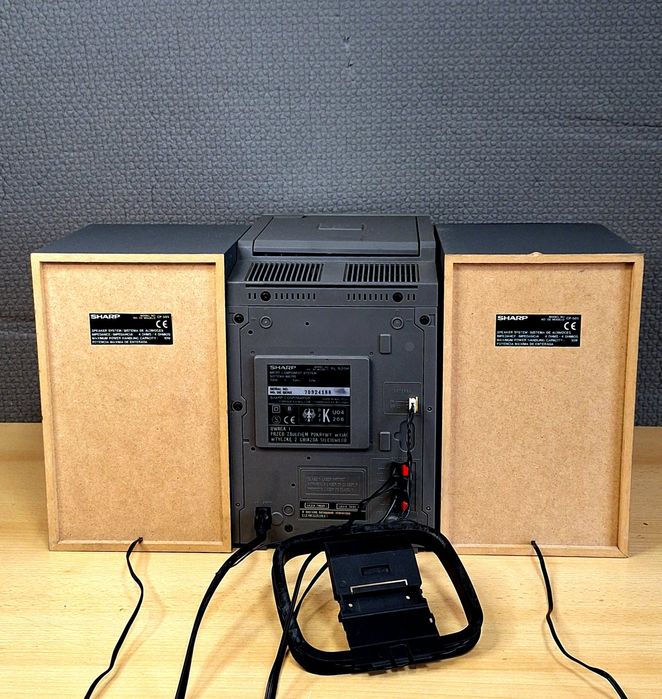 Radio casetofon cu cd SHARP