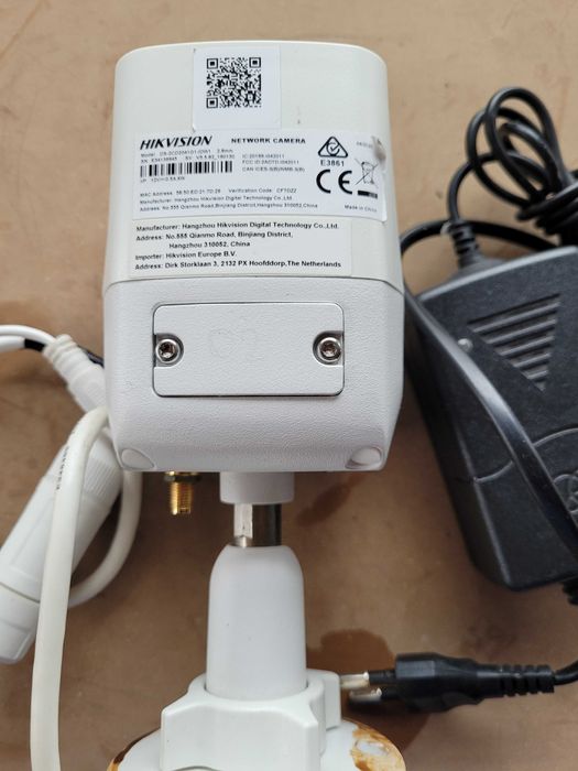 Camere Hikvision ip , wifi , 4buc, folosite , in stare de functionare