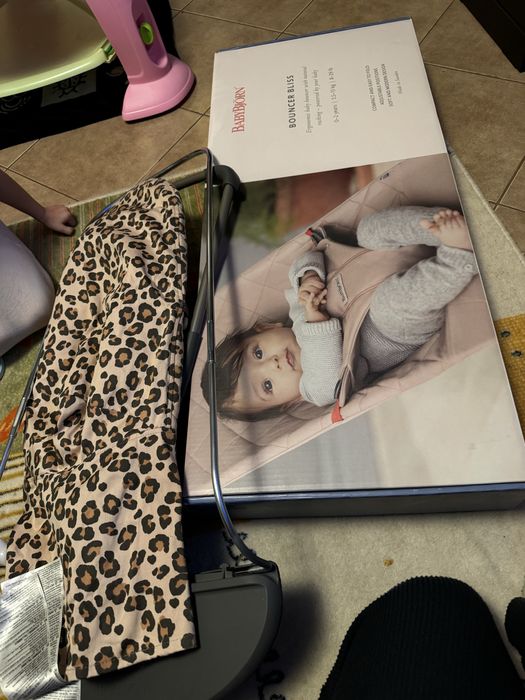 Balansoar copii BabyBjorn animalprint