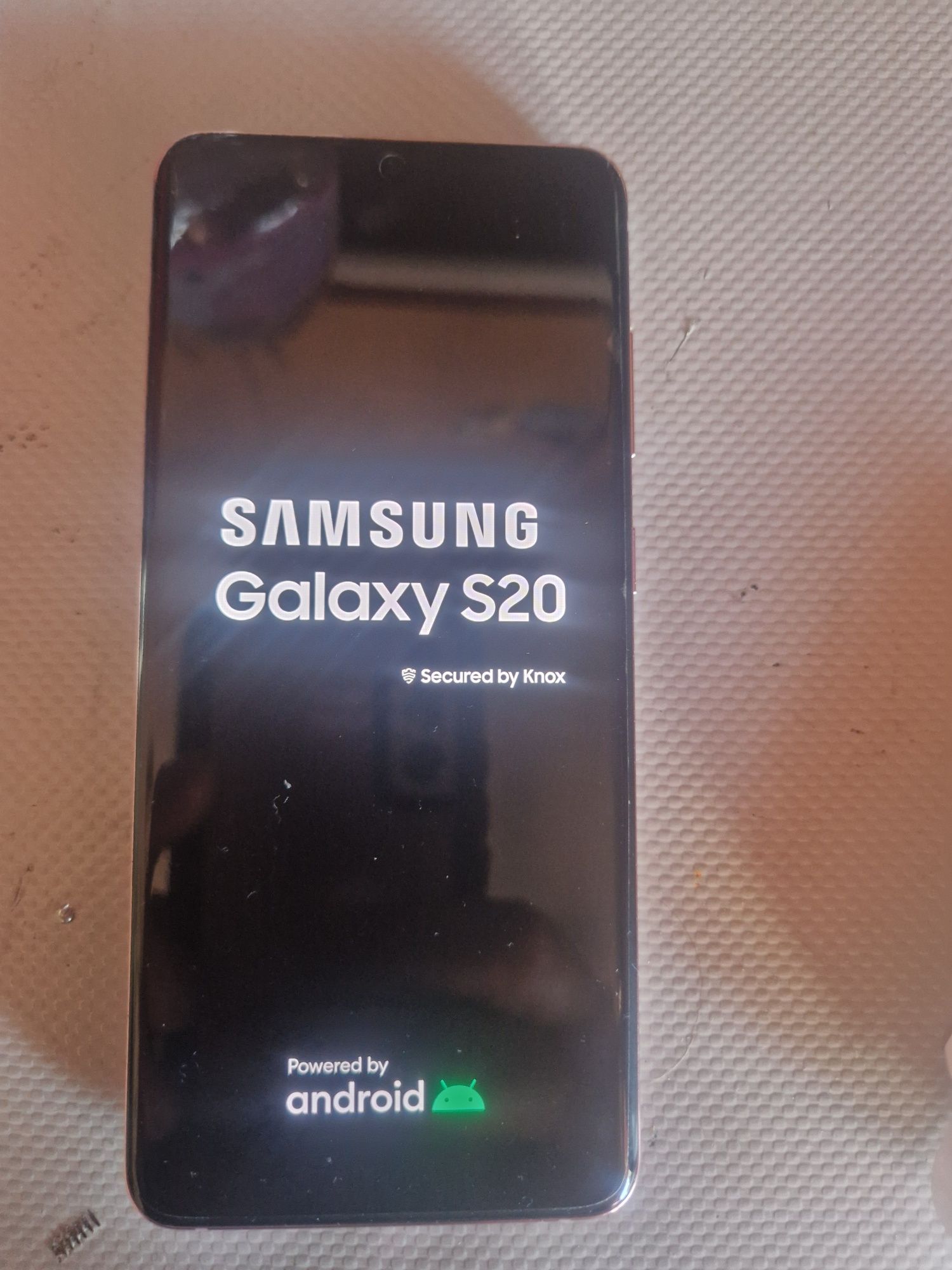 Samsung s 20 самсунг с20