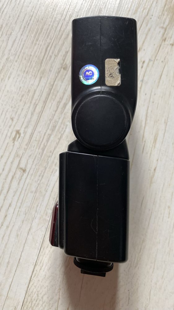 Светкавица Nissin 622 за Canon