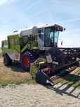 Combina CLAAS Mega Dominator 218