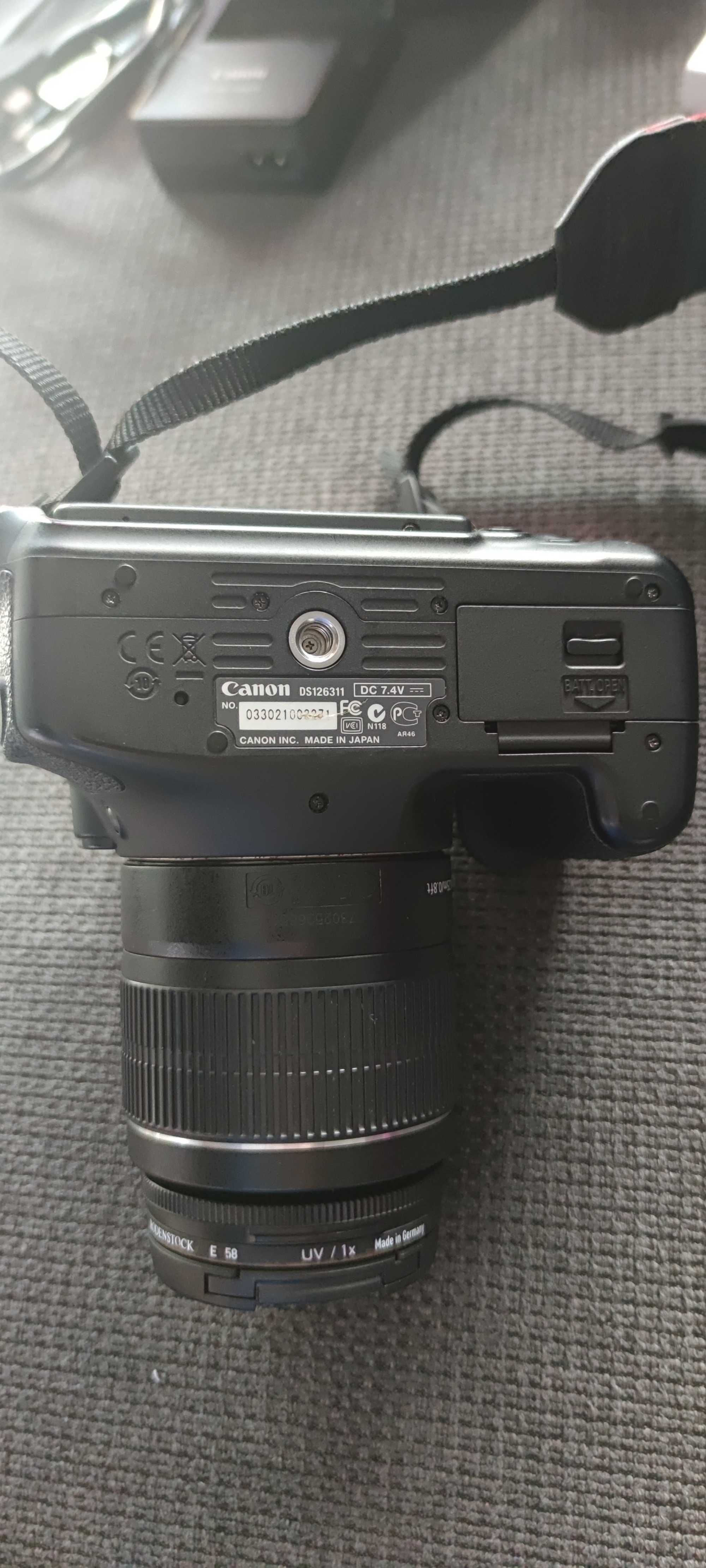 Фотоапарат Canon EOS 600D