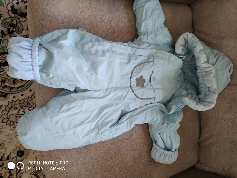 Зимний комбинезон, костюмы зимние  и зимние куртки парки