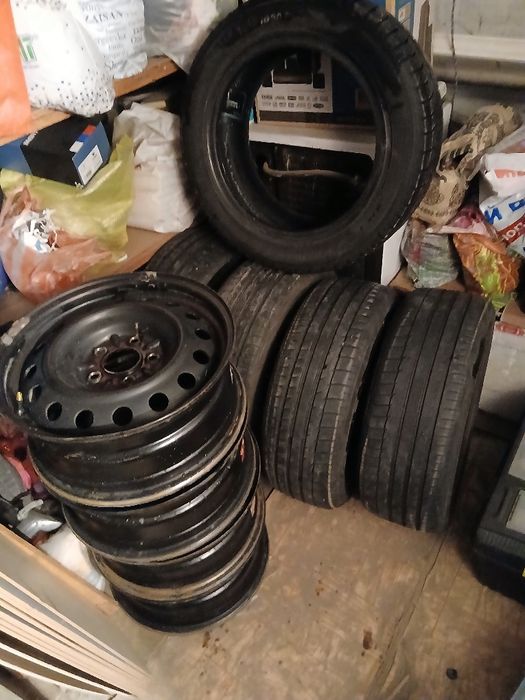 Продам диски и резину