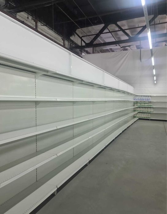 Rafturi metalice de magazin