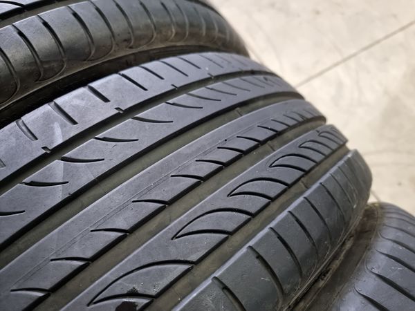 225/40/19 PIRELLI 4бр