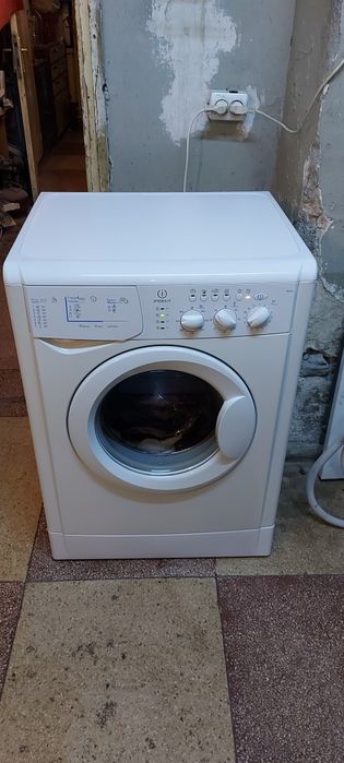 Masina de spalat rufe INDESIT primim BuyBack la schimb