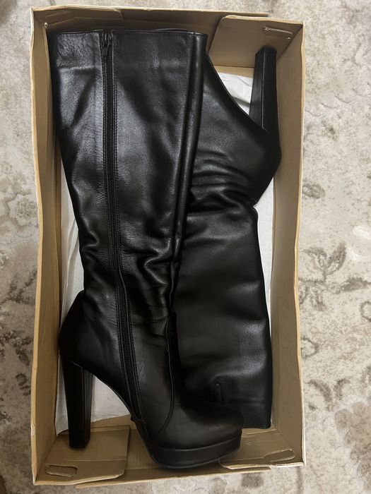 Cizme din piele naturala