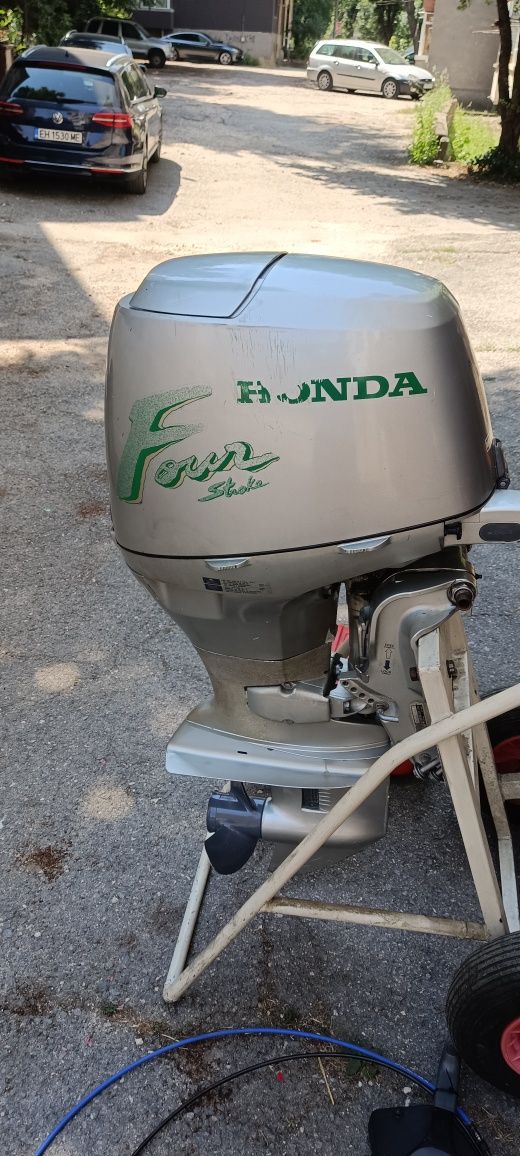 Honda bf40  къс ботуш
