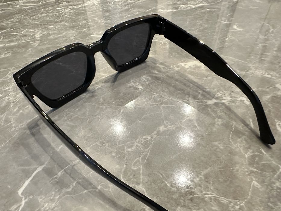 Слънчеви очила black