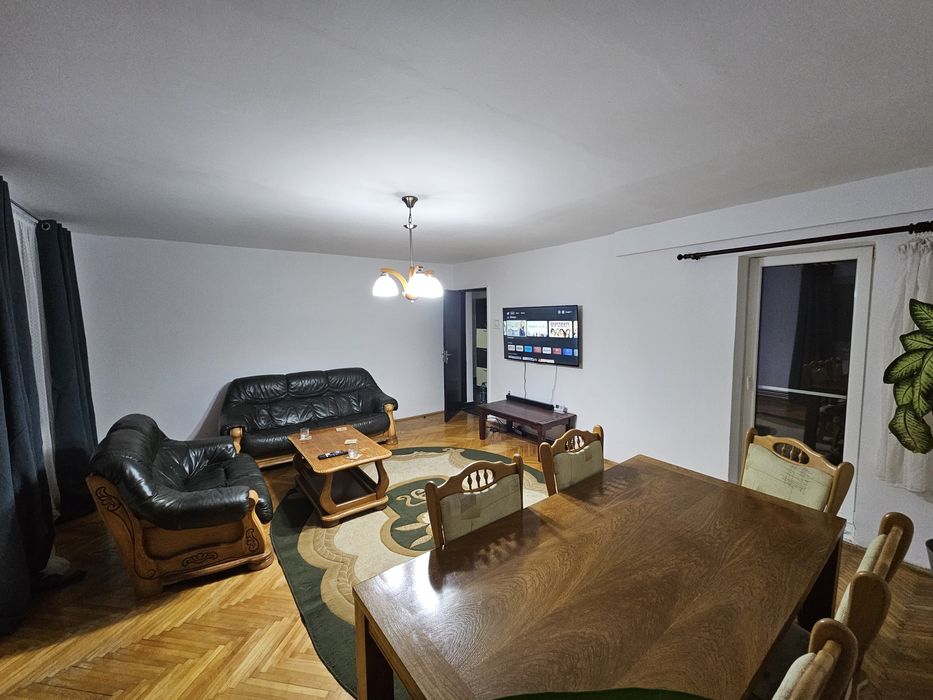 Ap 4 camere 2 băi Unirii 24