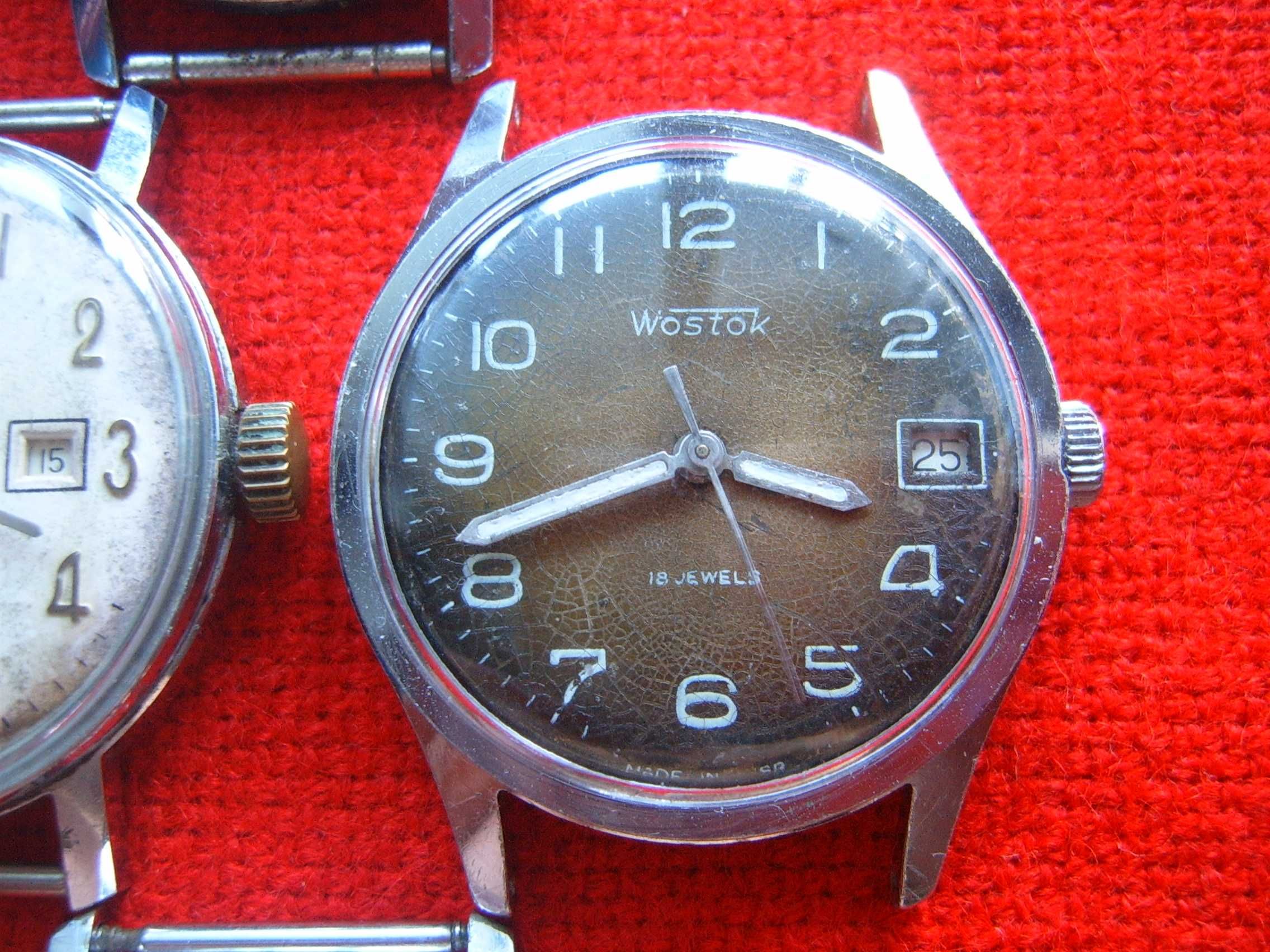 Стари механични ръчни часовници Восток Wostok