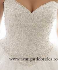 Vand Rochie de mireasa AVANGARDE BRIDES