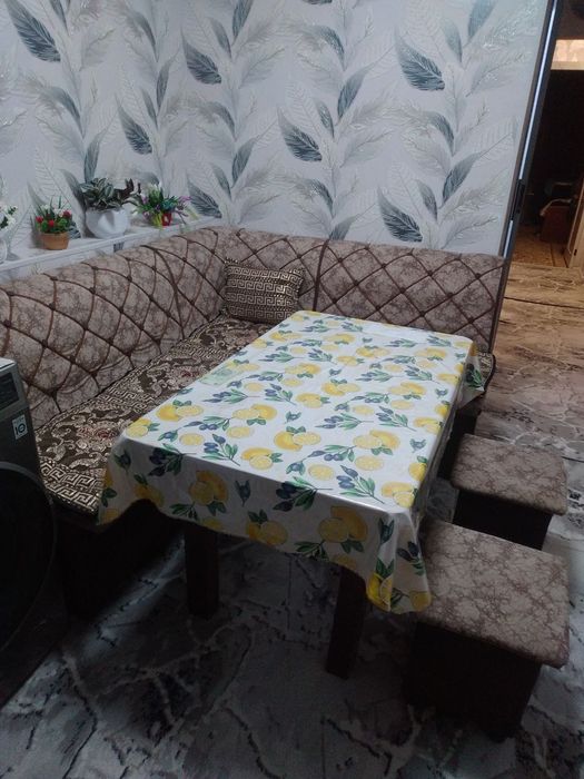 Угалог сотилади кухиний