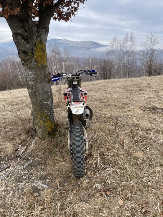 Vând yamaha yzf 450 sau schimb cu ceva in 2t, sau cu auto.