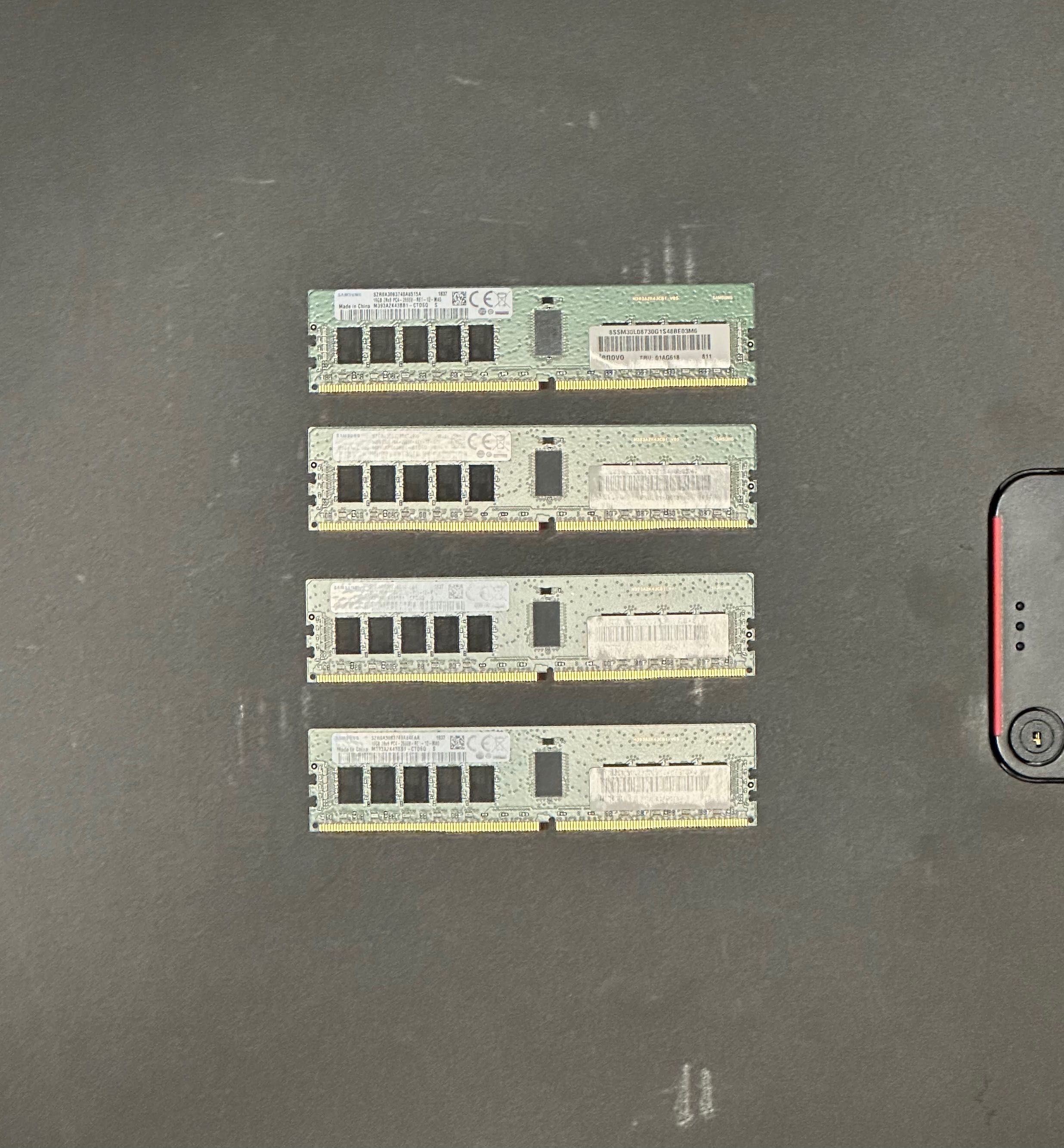 4x16GB (64GB) Samsung M393A2K43BB1-CTD6Q ECC RDIMM 2666Mhz