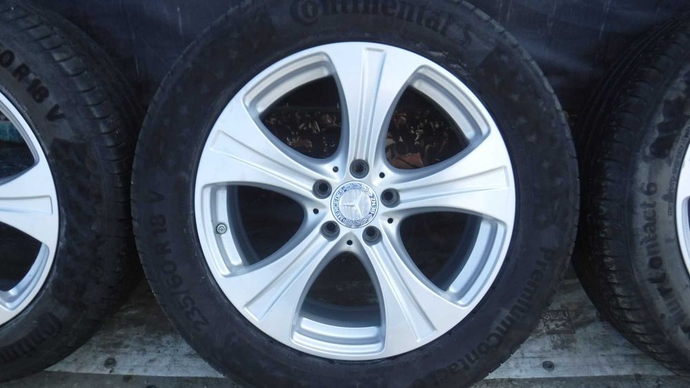 Jante Mercedes GLC X253 W253 c253  235 60 18 vara Continental Premium