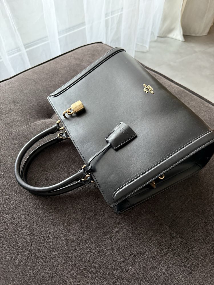 Дамска кожена чанта Coach